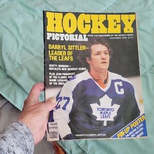 Vintage Hockey Pictorial Magazine - Blue and White Cover